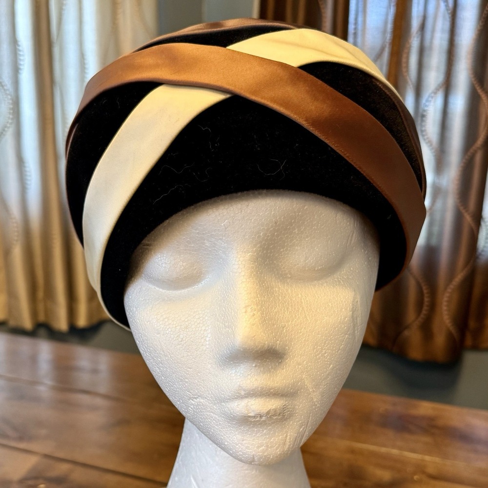 VTG 60s MCM Women Black Velvet Brown Satin Ribbon Hat Rene Michael Hat Union Tag